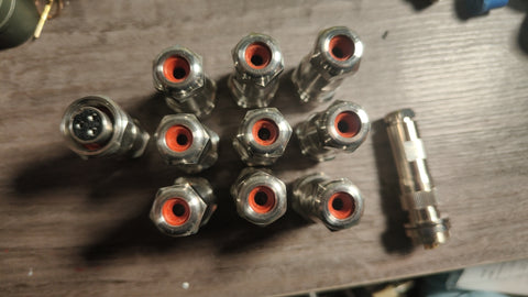 Deep water connector